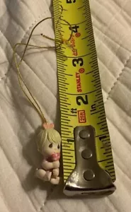 Momenti Preziosi Espressioni Di Enesco Miniatura Ornamento Mini Bambina 1996 - Foto 1 di 4