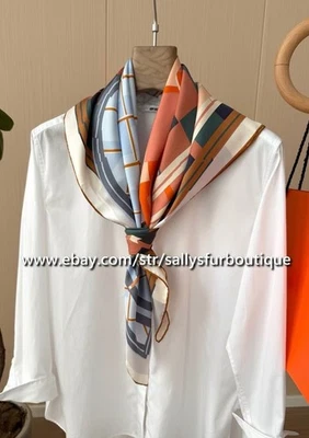 2025 Sallys 18 Momme Twill Silk Wrap Scarf Mask Print Double Face Shawl 35" - Image 1 of 4