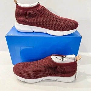 LOOM Shoes Women Size 9 Slip On Name: Mover Color: Pinot Sneakers Lightweight - Picture 1 of 10