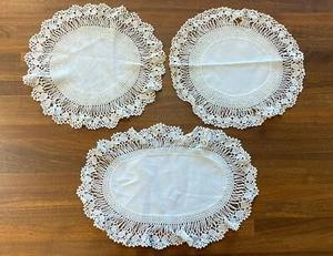 Juego de 3 tapetes vintage de algodón blanco con encaje de ganchillo - Imagen 1 de 3