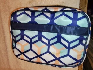 Modella 3D Geo Perforated Zippered Makeup Cosmetic Bag Organizer - Picture 1 of 5