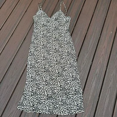 Vestido midi guepardo Azalea talla mediana Foto 1 de 4