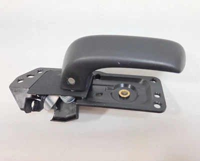 2007-13 Chevy Silverado Sierra maçaneta interna da porta interna esquerda do lado do motorista fabricante de equipamento original - Imagem 1 de 4