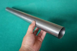 Tubo de metal de titanio grado 9 (1,75"" x 0,035"" x 20"") 1-3/4 in tubo redondo - Imagen 1 de 4