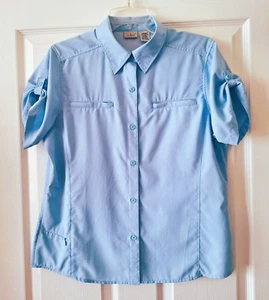 LL Bean Shirt Women’s Med Light Blue Button Down Short Sleeve 3 Pockets Vented - Picture 1 of 6
