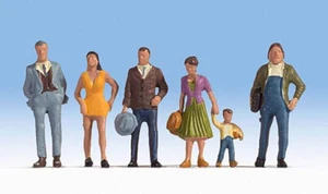Figurines Noch N (36479): Pedestrians, Standing - Picture 1 of 1