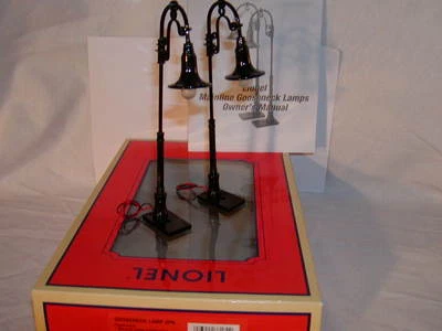 Lionel 6-37172 Gooseneck Street Lamps O27 New Illumination set of 2 Black Sealed - Image 1 of 4