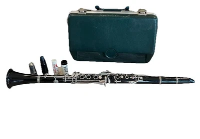 Vintage Seller Bundy Clarinet From  Late 1960’s Or Early 1970’s 433996 - Image 1 of 4