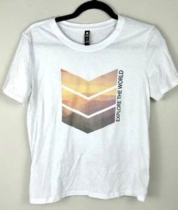 Sierra Designs “Explore The World” T-shirt Women White Short Sleeve Large Hiking - Picture 1 of 8