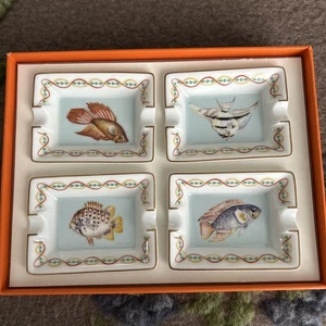 Hermès Mini Ashtray Set of 4 Fish Brand new w/box France Paris Motif Rare Gift - Picture 1 of 24
