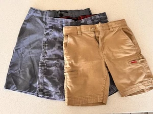 Lot Of Boys Shorts Levi/Hurley - Picture 1 of 11