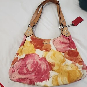 Coach F21897 Ashley Multicolor Floral Print Hobo Shoulder Bag Purse Canvas RARE - Picture 1 of 22