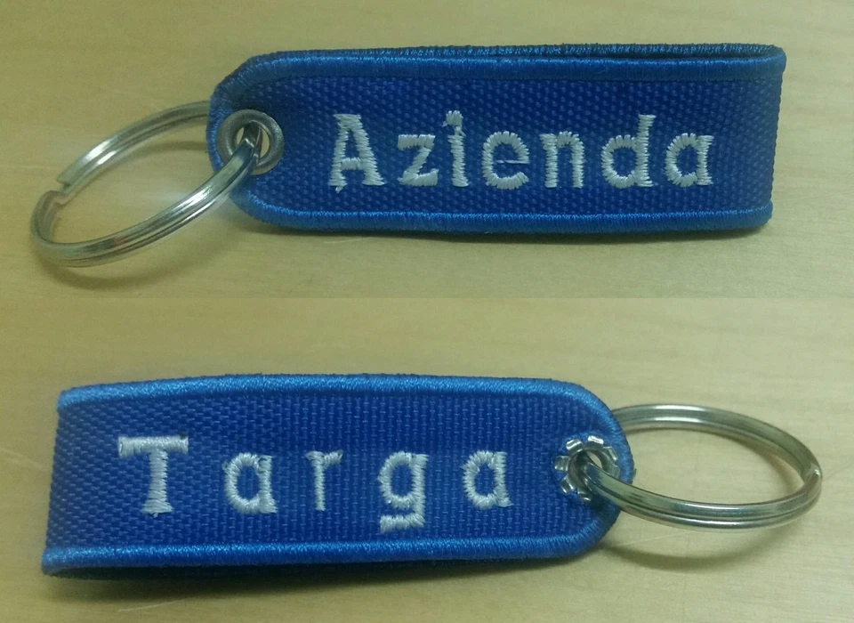 PORTACHIAVI RICAMO - PERSONALIZZABILE - CON ANELLO - 2 cm X 6,5 cm - Image 1 of 1