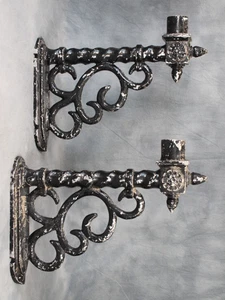 Paar antike große verzierte Laternenhalterungen aus Metallguss im viktorianischen Stil Ausschlachten - Bild 1 von 6