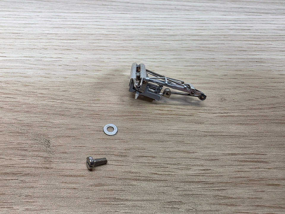 Märklin H0 3371 - ICE der DB - Ersatzteil - Dachstromabnehmer - Bild 1 von 1