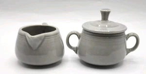 Juego de Azúcar y Crema Fiesta Gris Perla Homer Laughlin Fiestaware Gris - Imagen 1 de 16