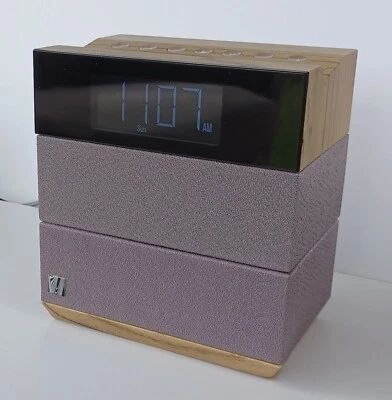 SOUNDFREAQ SOUND RISE SFQ-08 Wood Effect BLUETOOTH SPEAKER ALARM CLOCK RADIO(FM) - Image 1 of 4