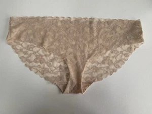 Ladies M&S Lingerie Almond High Leg Lacy Knickers Pants Size 28 NO VPL BNWOT - Picture 1 of 5