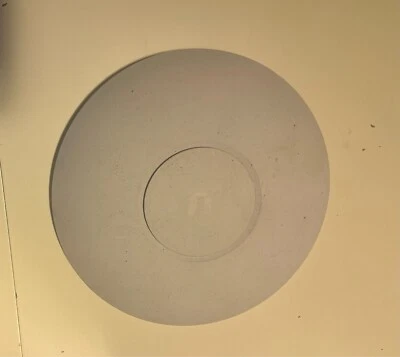 Ubiquiti Networks UniFi UAP-PRO Wireless Access Point - Image 1 of 2