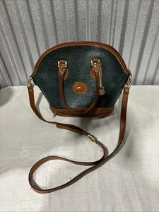 Vintage Dooney & Bourke Umhängetasche grün Kiesel Leder mit Riemen Spiegelfuß - Bild 1 von 11