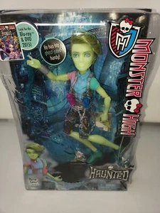 New Mattel Monster High Porter Geiss Boy doll - Picture 1 of 7