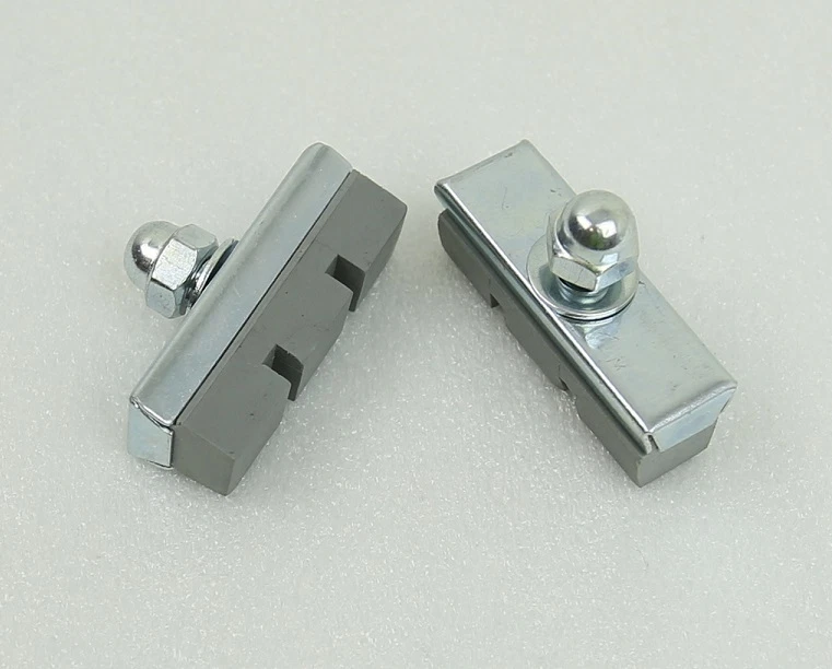 2 PARAFUSOS EM BICICLETA BICICLETA 10 VELOCIDADES PASTILHAS DE FREIO DE BORRACHA CINZA SAPATOS com PORCA DE SEGURANÇA - Imagem 1 de 1