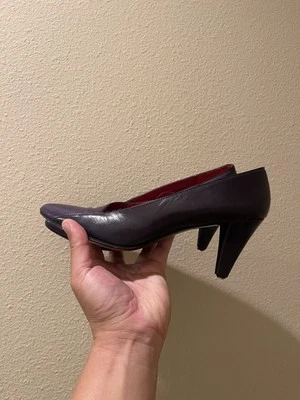 Antigo 1980 Yves Saint Laurent sapatos violeta tamanho 7.5 sola de sapato substituição necessária - Imagem 1 de 4