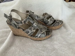 White Mountain Sandals Wedge sz 7 M Snake Animal Print Zip - Picture 1 of 4