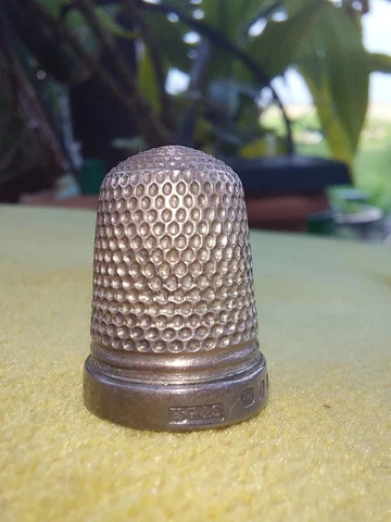 Superb 1890 H.G.&S. Victorian Silver THIMBLE ~ Hallmarked Birmingham ~  Size #13 Cover