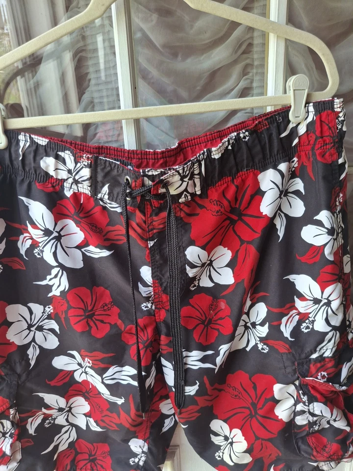 Shorts de tabuleiro havaiano masculino Arizona tamanho G preto vermelho branco cuecas anexadas 22 polegadas - Imagem 1 de 4