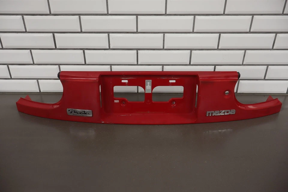 1990-1993 Mazda Miata NA Tail Finish Panel *Large Crack* - Image 1 of 4