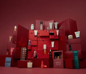 LOOK FANTASTIC The Beauty Adventskalender 2025 Brandneu (Geschenke im Wert von über 655£) - Bild 1 von 3