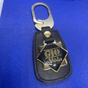 Vintage GIO Gold Customer Keyring Advertising - Picture 1 of 8