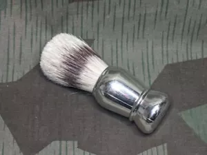 Cepillos de afeitar vintage nuevos de stock antiguo de Alemania sin usar sin existencias afeitadas años 60 - Imagen 1 de 4