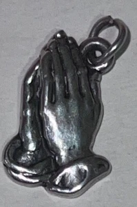 James Avery Retired 925 Sterling Silver Praying Hands Charm - Picture 1 of 2