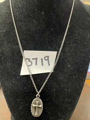 Vintage Pewter Cross Pendant 18" Necklace (FC77-2Q3719 - Image 1 of 4