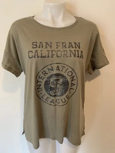 Camiseta H&M LOGG Mangas Cortas San Fran California Estampado Top Verde L, XL Nueva con Etiquetas - Imagen 1 de 12