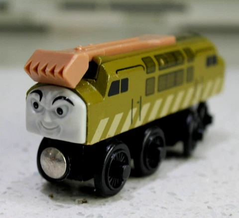 Thomas the Train Diesel 10 W/ Claw Tank Engine Wooden Railway Friends EXCELLENT! Cover
