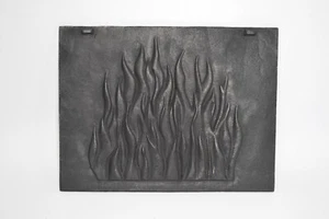 Plaque arrière en fonte pour insert de cheminée revêtement de foyer pièce détachée 46 x 35 - Photo 1/6