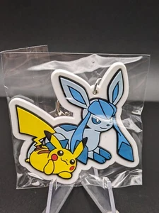 Glaceon and Pikachu Keychain Pokemon Holiday Calendar 2023 - Sealed - Picture 1 of 2