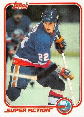 1981-82 Topps Hockey Mike Bossy Super Action #125E NM/MT NEW YORK ISLANDERS - Image 1 of 2