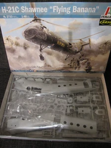 H-21C Shawnee "Flying Banana" de Italeri a escala 1:48 *NUEVO* - Imagen 1 de 2