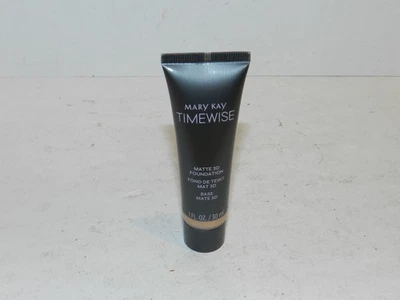 Mary Kay Timewise Matte 3D Foundation Beige C 220 Full Size NEW - Image 1 of 2