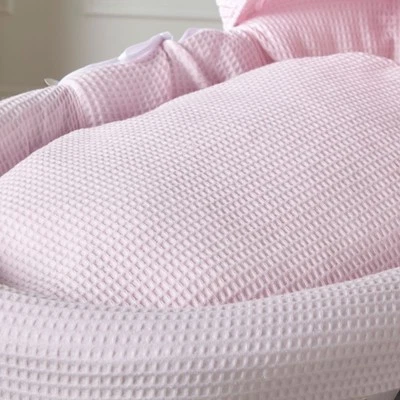 Juego de ropa de cama For Your Little One Pink Waffle Moses cesta Foto 1 de 2
