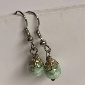 Earring Vintage Mint Green Beaded Dangles on Hooks unattributed - Picture 1 of 4
