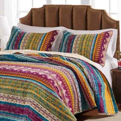 VIBRANT CHIC TEAL AQUA BLUE GREEN RED PURPLE SOUTHWEST WESTERN LODGE QUILT SET - Image 1 of 3