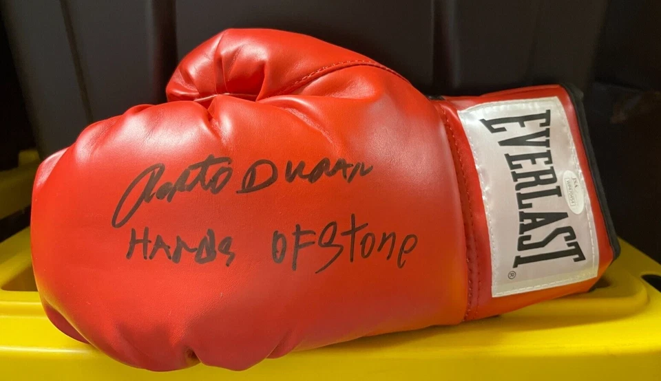 Roberto Duran SIGNED EVERLAST BOXING GLOVE LH INSCRIBED HANDS OF STONE JSA - Image 1 of 1