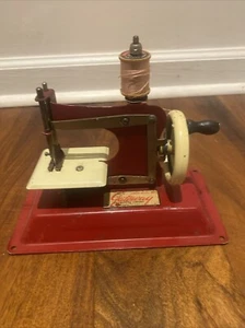 Gateway Engineering Co Sewing Machine Junior Model NP-1 Vintage Childs Toy Red  - Picture 1 of 6