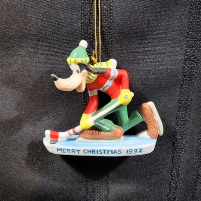 Enfeite de Natal vintage Disney 1992 datado Grolier PLUTO. - Imagem 1 de 2