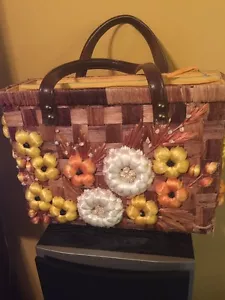BOLSO DE PAJA DE COLECCIÓN CON FLORES; BOLSOS DE PATRICIA HECHOS A MANO EN FILIPINAS - Imagen 1 de 12